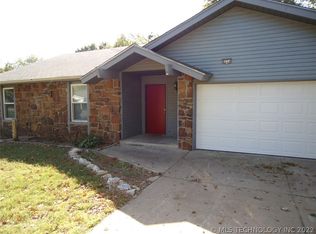 8714 E 133rd Pl, Bixby, OK 74008