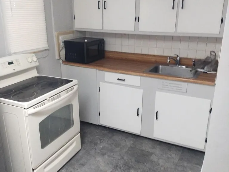 5344 Kingsbury St — Photo 3