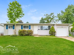 710 Blackbird Dr, Florissant, MO 63031