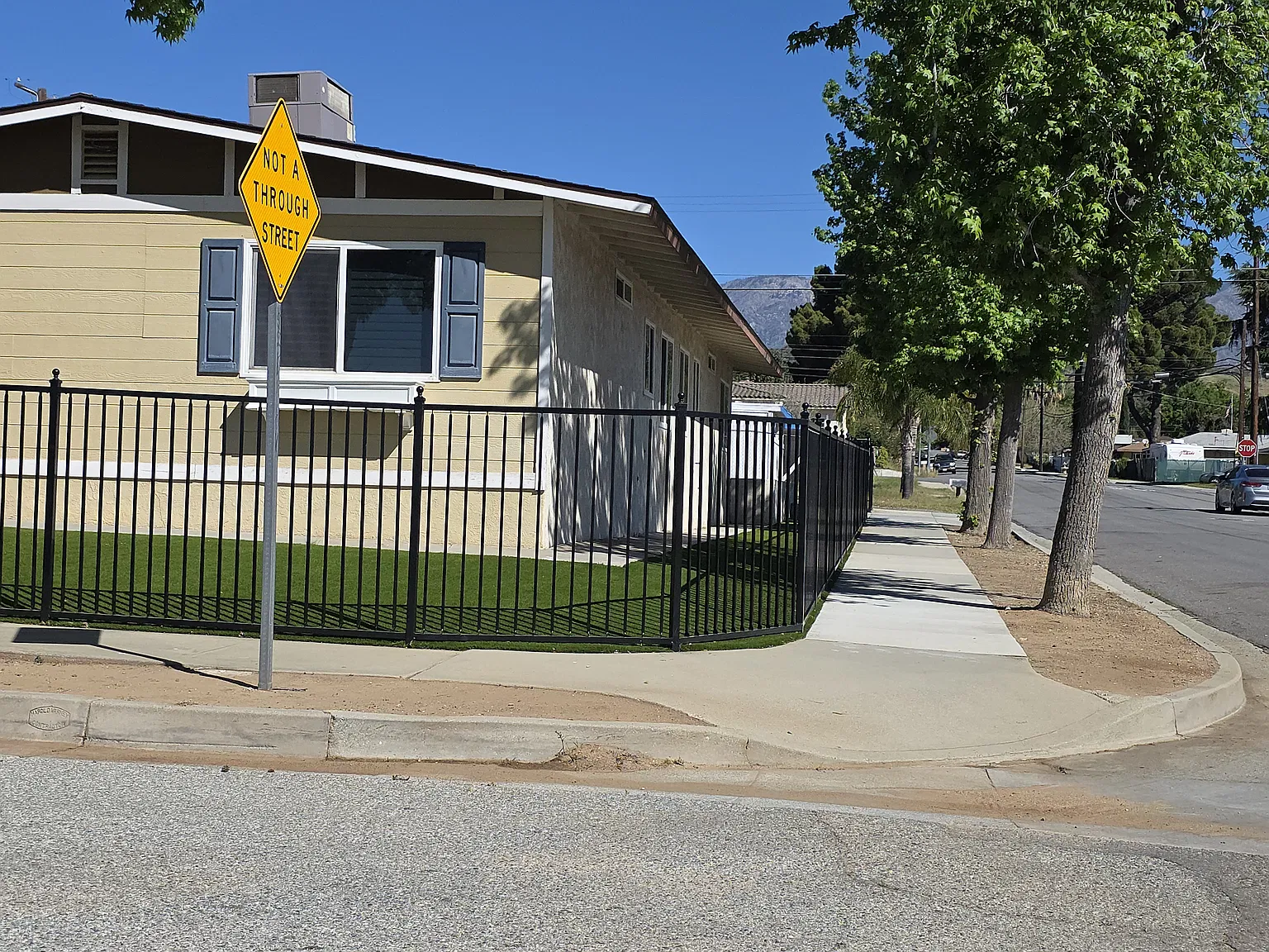 2 bed, 825 sqft, $2,100 — Photo 3
