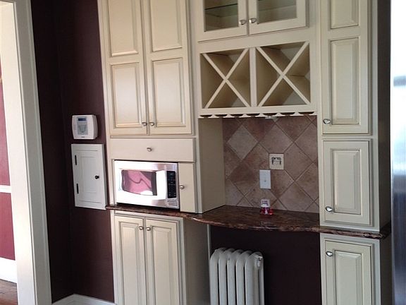Custom Cabs Wine Rack