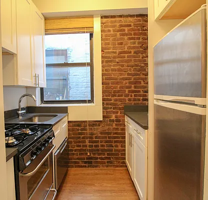 Rented by Corcoran | media 12