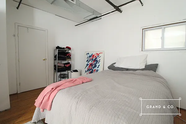 Rented by Grand & Co. | media 22