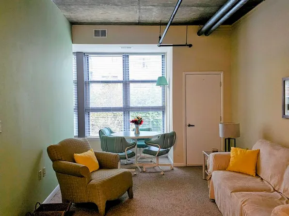 1300 North St NW #318, Washington, DC 20002