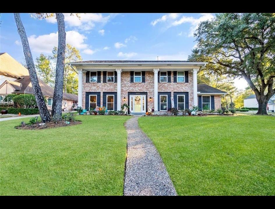 1st image of 10819 Idlebrook Dr