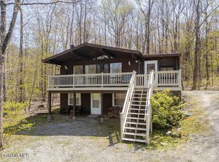 130 Elk Dr, Lee, MA 01238