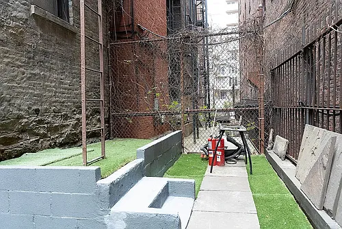 151 E 30th St #G Photo 1