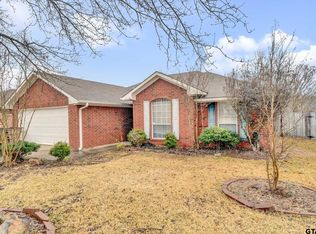 10804 Southern Trace Cir, Flint, TX 75762