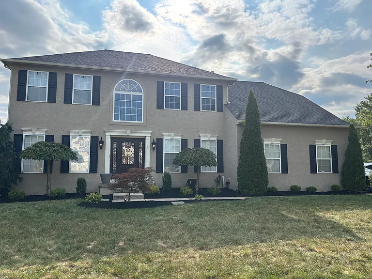 4 Primrose Dr — Photo 1