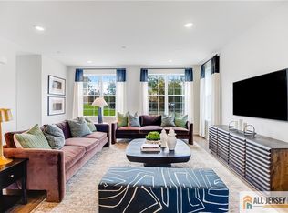 110 Fred Clark Dr, Pennington, NJ 08534