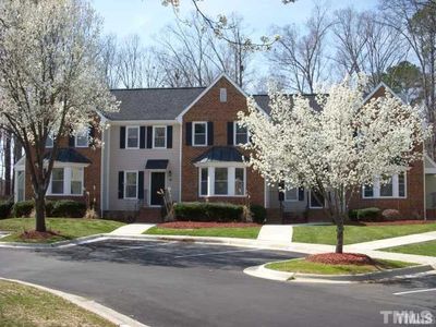 36 Forest Gln, Chapel Hill, NC, 27517