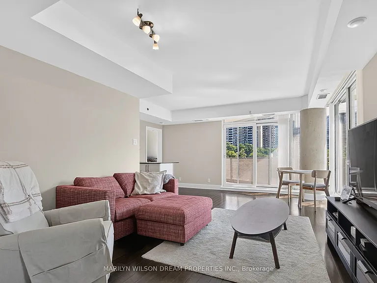 300 C Lett St #517 — Photo 5