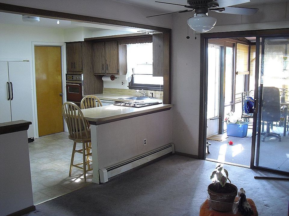 Kitchen and Dining room