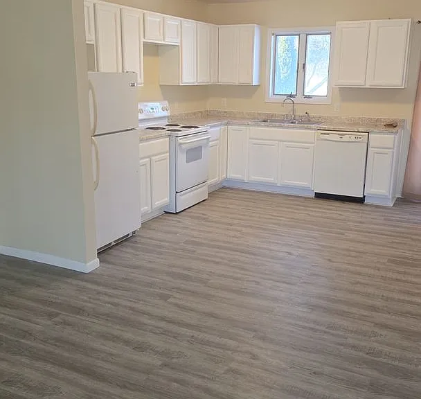 1028 S Lincoln Rd — Photo 6