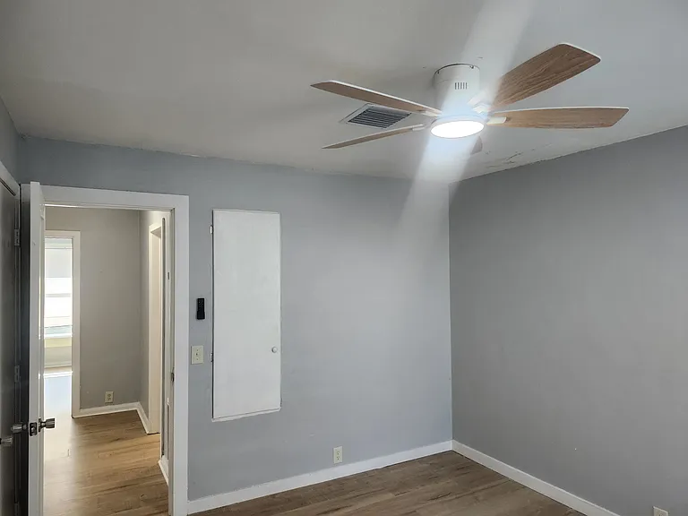 west bedroom 2