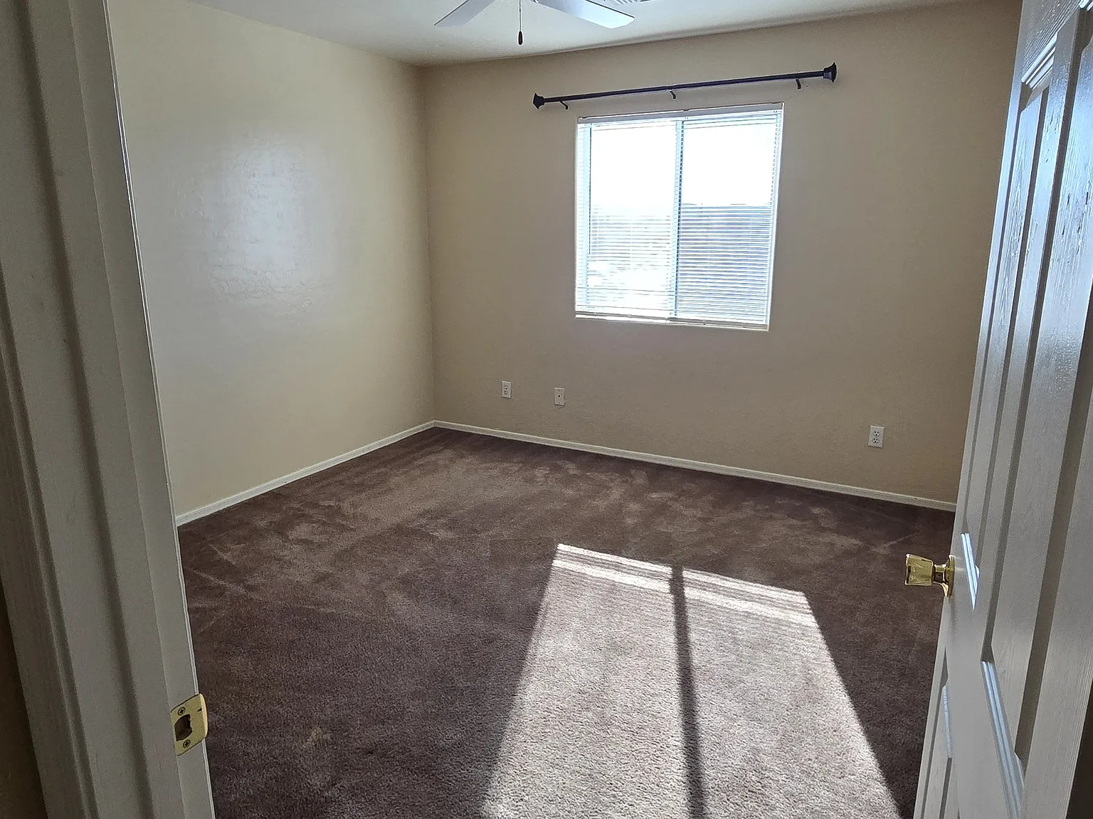 5672 Estrella - 4 — Photo 4