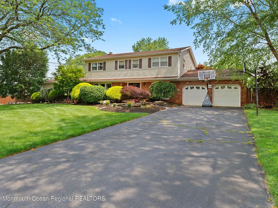 22 Kings Way, Freehold, NJ 07728 Zillow