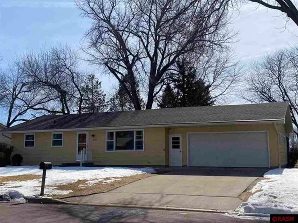 2801 E Main St, Mankato, MN 56001