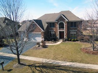 972 Sunflower Dr, Geneva, IL 60134