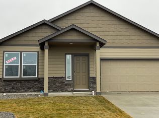 2225 W 23rd Ave, Kennewick, WA