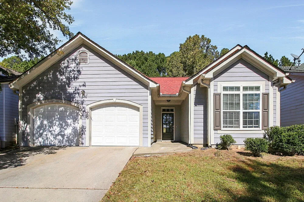 3 bed, 2.0 bath, 1691 sqft, $1,850 — Photo 1