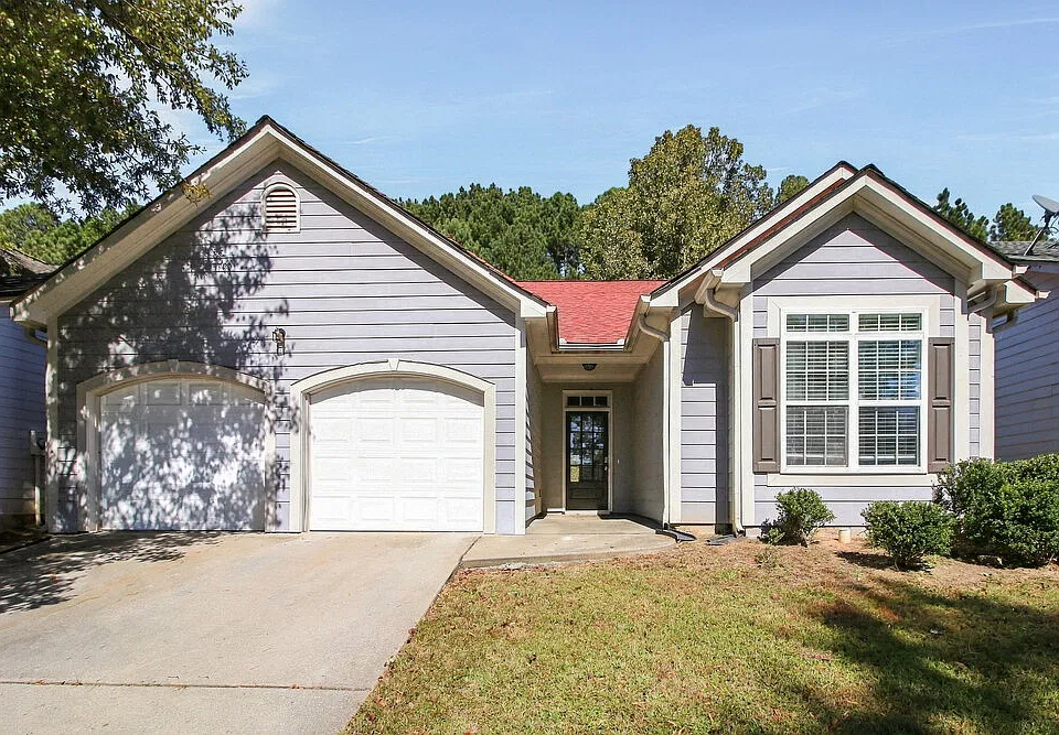 512 Anglewood Trce