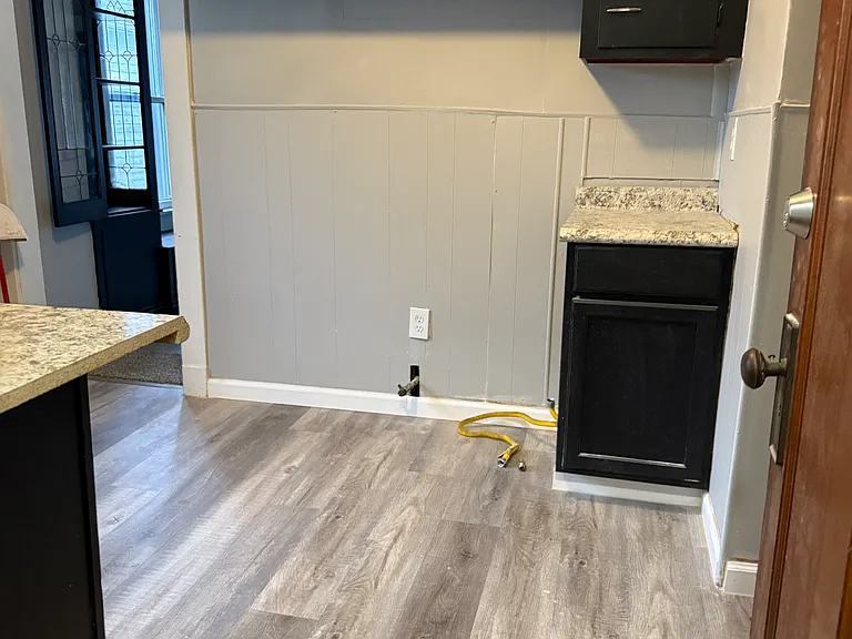 14009 Scioto Ave #UP — Photo 3