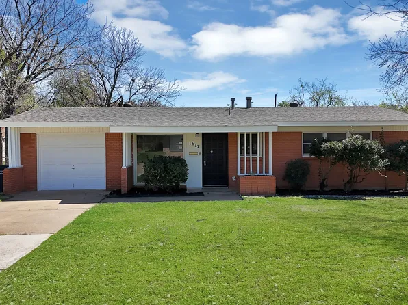 1617 Grantland Cir, Fort Worth, TX 76112