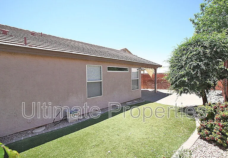15710 N 34th St — Photo 20