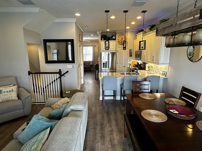6072 Moorings Dr S — Photo 47