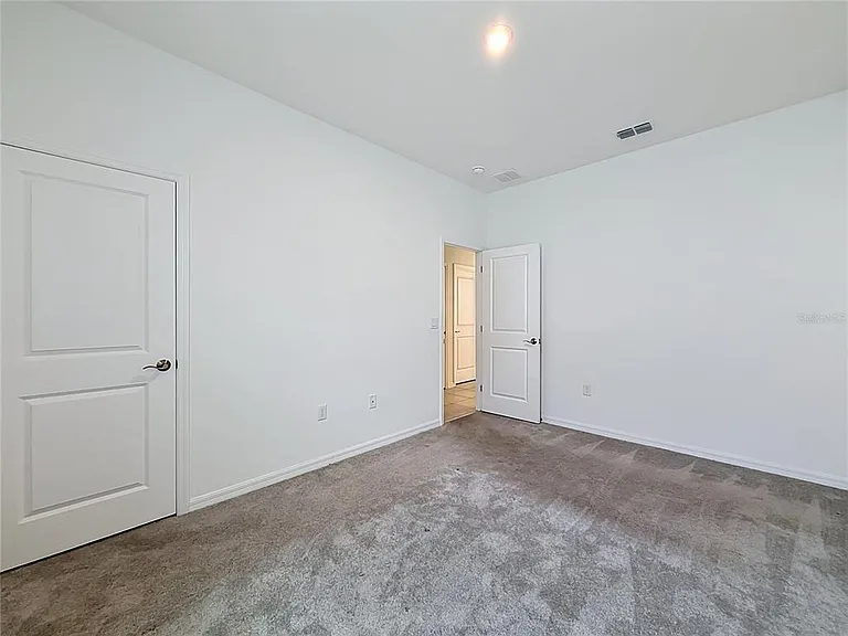418 Quayside Ave — Photo 26