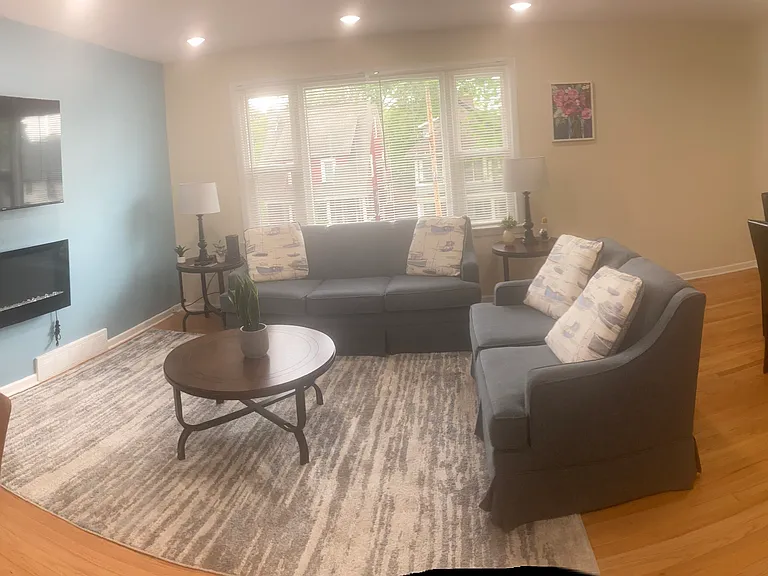 315-17 Fellows Ave #2 — Photo 5