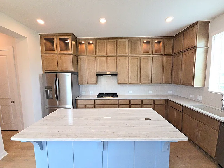 16723 Lake Austin St — Photo 22