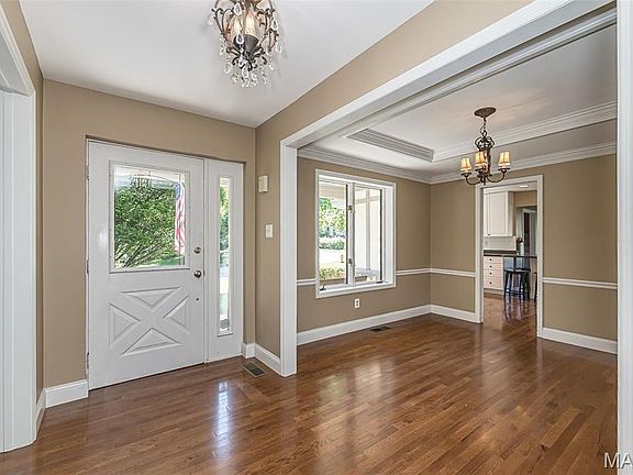 3rd image of 159 Spring Oaks Dr