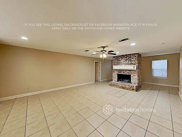 16395 Havenpark Dr — Photo 3