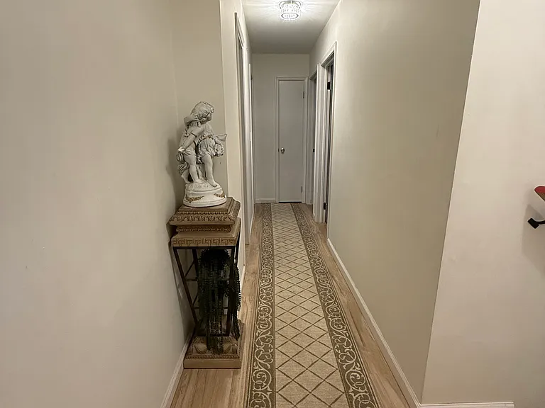 1212 Lisa Ln — Photo 5