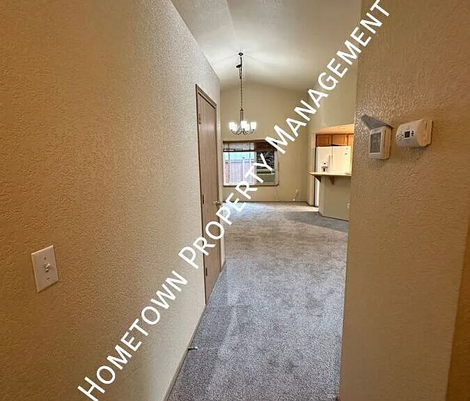 5407 Komachin Loop SE — Photo 17