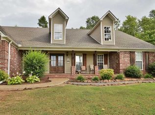 233 Woodward Rd, Greenbrier, AR 72058
