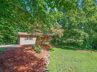 23 Armstrong Rd, Etowah, NC 28729