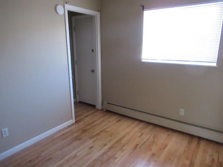 2503 W Willamette Ave — Photo 5