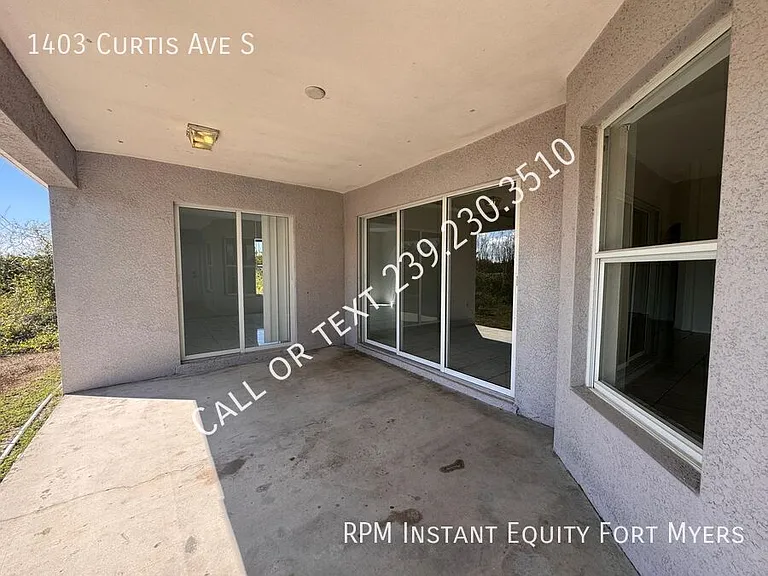 1403 Curtis Ave S — Photo 23