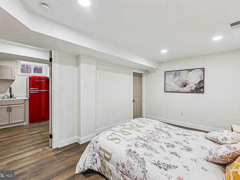 4250 Piper Ln — Photo 42