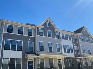 2415 Renewal Rd, Charlottesville, VA 22902