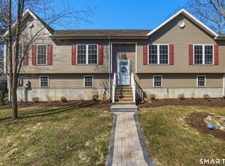 129 N Mountain Rd, Canton, CT 06019