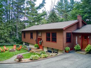 14 Vista Ln, Lake Placid, NY 12946