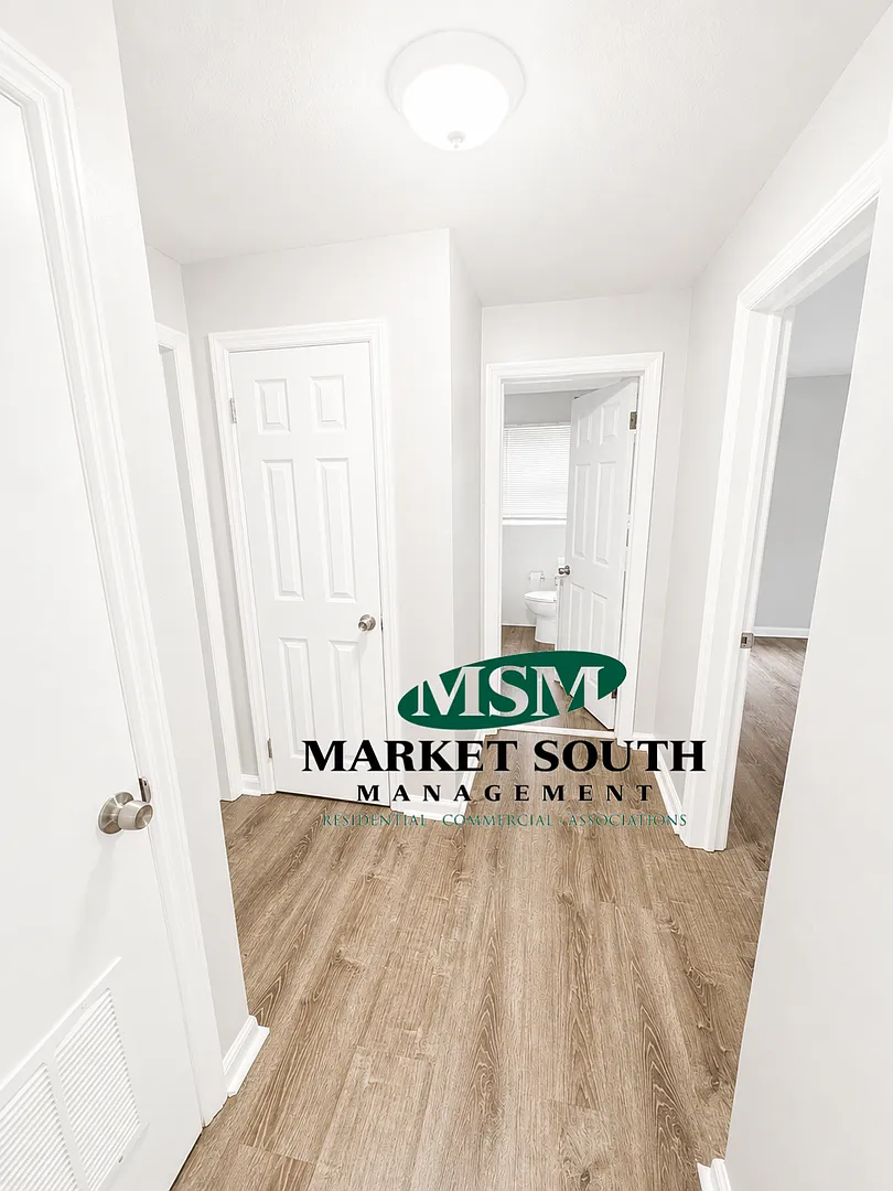 Midtown Savannah- Available Now- Appointment Needed To View — Photo 1