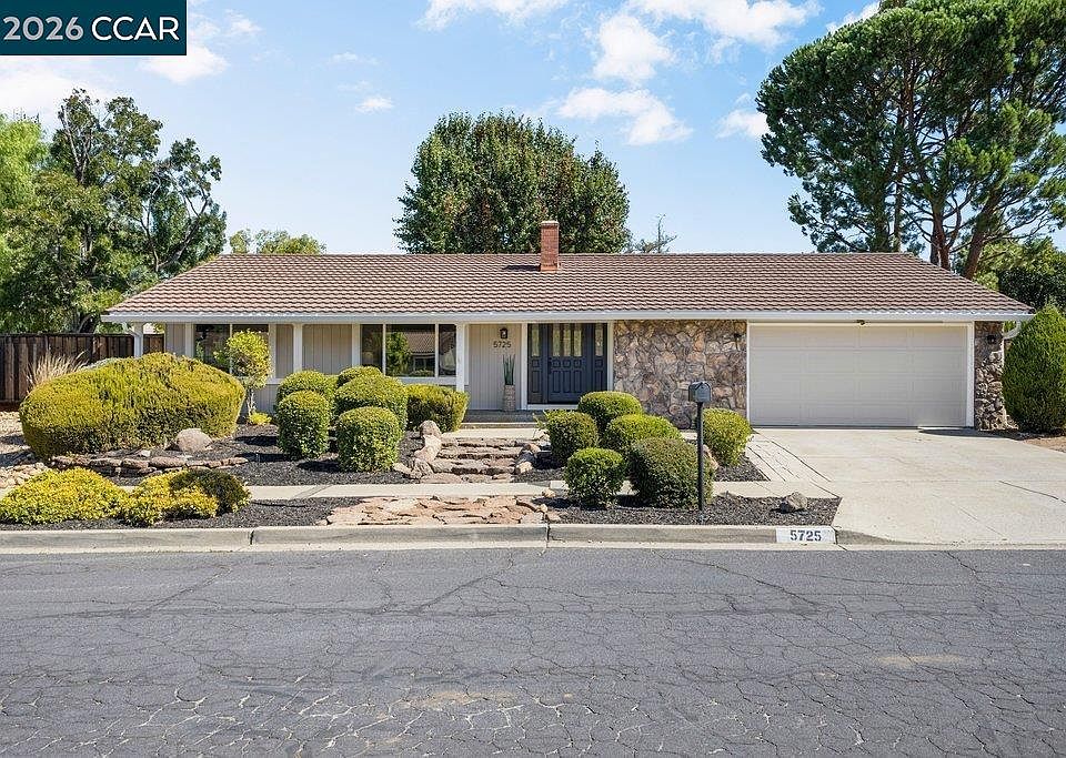 1st image of 5725 Del Trigo Ln