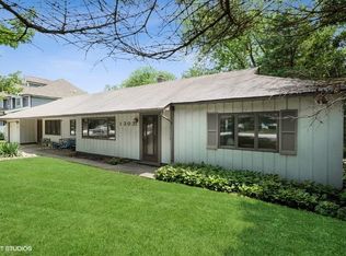 1303 62nd Pl, La Grange Highlands, IL