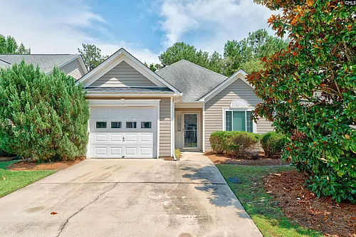184 Ivy Square Dr Photo 1
