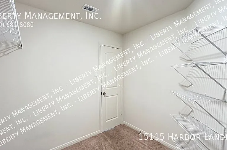 15115 Harbor Lndg — Photo 30